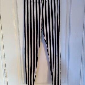 Striped Black and White Leggings